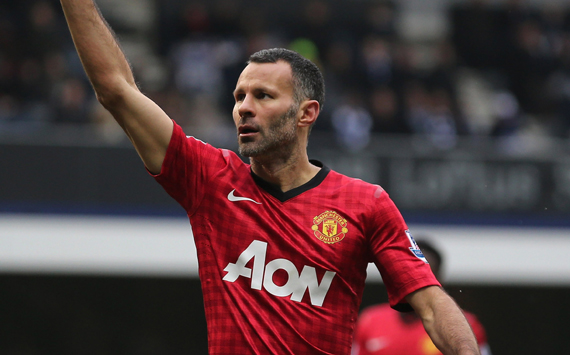 LONDON, ENGLAND - FEBRUARY 23: Ryan Giggs of Manchester United celebrates a goal during the Barclays Premier League match between Queens Park Rangers and Manchester United at Loftus Road on February 23, 2013 in London, England. (Photo by Ian Walton/Getty Images)